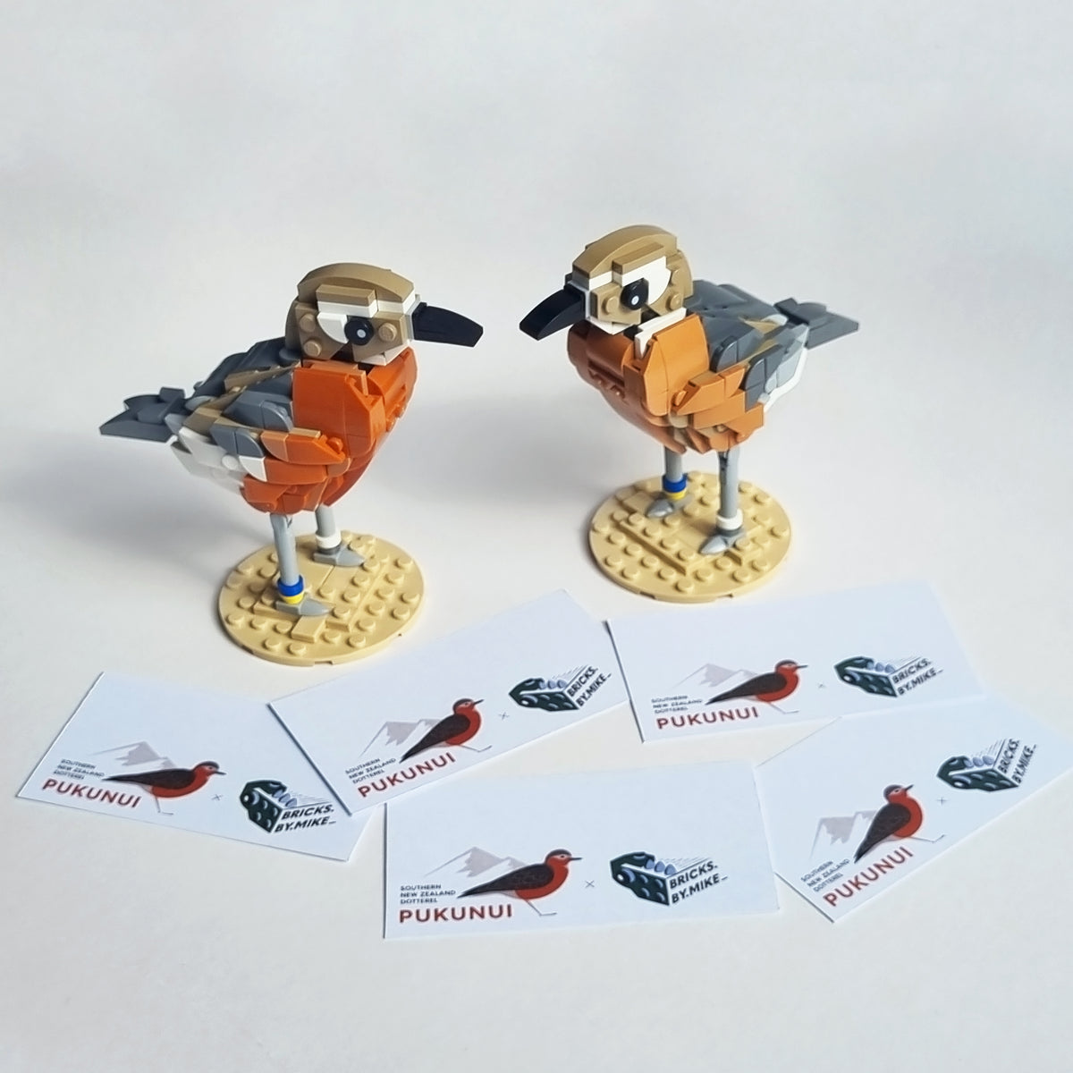 Pukunui | Southern NZ Dotterel (Female) Brick Kit